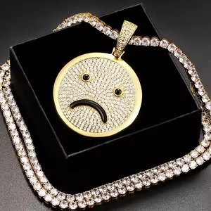 Pendentif plaqué or style hip-hop avec breloque diamant en forme de cœur, bijoux de mode unisexe en argent pour hommes et femmes, pendentifs et breloques - Product Image 1