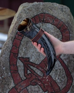 Top Selling New FAIZA CRAFT Handmade Eco-Friendly Carved Design Viking Drinking Horn Logo Authentic Food Safe No Leaks Norse - Product Image 1