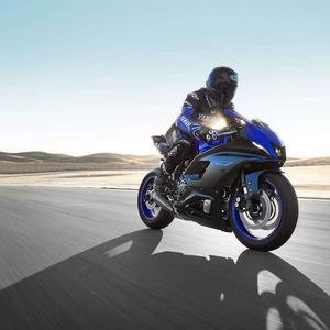 ยามาฮ่า YZF-R7 ปี 2022 รถจักรยานยนต์สปอร์ต 689 ซีซี |   มอเตอร์ไซค์ซูเปอร์สปอร์ตขนาดกลาง |   ABS |   ประสิทธิภาพน้ำหนักเบา |   ขายส่งและส่งออก - Product Image 3