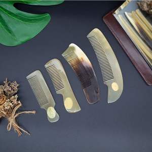 หวีทำมือจากเขาควายคุณภาพเยี่ยม ขัดเงา ขนาดตามสั่ง ทำจากเขาวัวธรรมชาติ พร้อมลายเทวดาตามหลักฮวงจุ้ย - Product Image 2