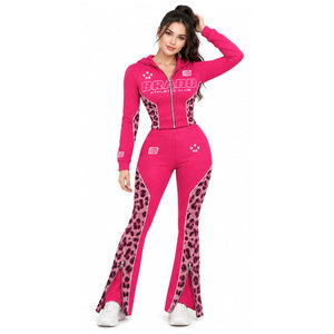 Survêtement rose à capuche pour femme, style sportif, avec fermeture éclair intégrale, ourlet fendu, imprimé léopard et poches latérales - Product Image 5
