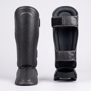 สนับแข้ง PU แบบยืดหยุ่น ปรับได้ด้วยแถบตีนตุ๊กแก อุปกรณ์ป้องกันสำหรับการชกมวยระดับมืออาชีพ สำหรับผู้ใหญ่ 男女 สนับแข้ง รุ่น 2026 - Product Image 4