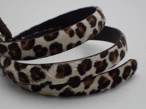 Cinturón de Cuero Vacuno Personalizable de Nuevo Diseño 2026 para Hombre y Mujer, Estilo Occidental con Pelo de Vaca - Product Image 5