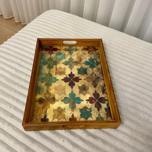 Plateau de service décoratif en bois, motif floral imprimé, base élégante, plateau rectangulaire pour le thé et le café, décoration élégante pour la maison - Product Image 1