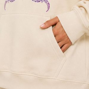 Sweat à capuche personnalisé blanc avec strass papillon arc-en-ciel pour femme, pull oversize en polaire, streetwear décontracté d'hiver - Product Image 3