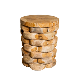 Tabouret empilable en teck de qualité supérieure, finition rustique, artisanat moderne, texture naturelle, fabrication robuste, respectueux de l'environnement, Villa ARTERRA - Product Image 1