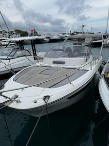 J-e-a-n-n-e-a-u C-a-p C-a-m-a-r-a-t 9.0 - Product Image 4