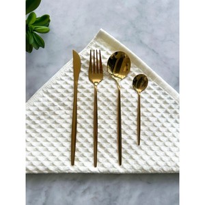 ชุดช้อนส้อมสแตนเลสสีโทนอุ่น คุณภาพเชื่อถือได้ สำหรับใช้ในเชิงพาณิชย์และส่วนบุคคล - Product Image 2