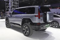 2025 Offre Spéciale M Hero Voiture tout-terrain de luxe DF EV Voiture Véhicule électrique pur Dongfeng M-hero 817 SUV 5 portes 5 places