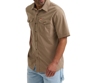 Chemise en twill pour homme, coupe classique, logo personnalisé, été, OEM ODM, manches courtes, 55% coton, 43% polyester, 2% élasthanne, fermeture boutonnée - Product Image 3