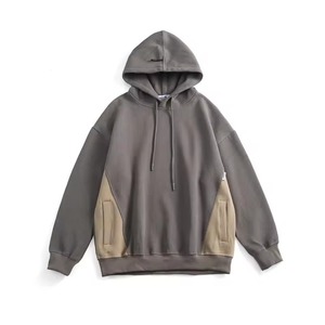 Sweat à capuche homme style urbain simple, personnalisé, épais, en tissu gaufré, avec empiècements contrastants - Product Image 6