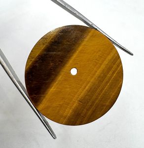 หน้าปัดนาฬิกา A K Gems ลายตาเสือธรรมชาติ ขนาด 31.50 มม. รูปทรงกลม หนา 1.60 มม. ขัดเงาด้านเดียว จากราชสถาน - Product Image 5