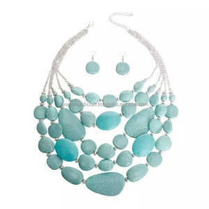 Collier personnalisé de belles perles de résine d'ange polies pour les femmes accessoire de mode de luxe fabriqué à la main de meilleure qualité - Product Image 3