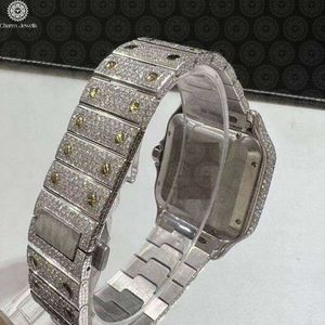 นาฬิกาข้อมือผู้ชาย Charm Luxury สแตนเลสสตีลทรงเหลี่ยม ขอบหน้าปัดประดับเพชร หน้าปัดโปร่งใส ระบบอนาล็อก กลไกจักรกล ขนาดตัวเรือน 40 มม. กันน้ำ 10 บาร์ - Product Image 4