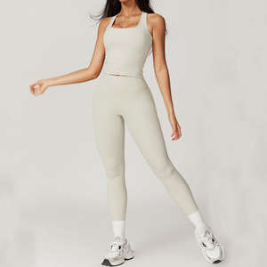 Tissu durable, flexible et résistant aux squats avec soutien de compression pour sculpter le corps, leggings de sport professionnels pour femmes pour la gym et le yoga - Product Image 4