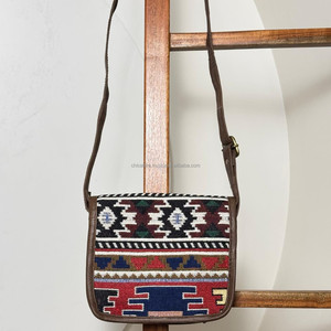 Suministro de fábrica, nuevo bolso de hombro con patrón Tribal de moda para mujer, bolso de diseñador de moda, bolsos cruzados de lujo de cuero genuino - Product Image 5