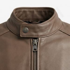 แจ็คเก็ตหนังแท้สำหรับขี่มอเตอร์ไซค์คุณภาพดีที่สุดสำหรับผู้ชาย รุ่นใหม่ล่าสุดสำหรับฤดูหนาว พร้อมแผ่นป้องกันที่ถอดออกได้ สามารถสั่งทำได้ - Product Image 4