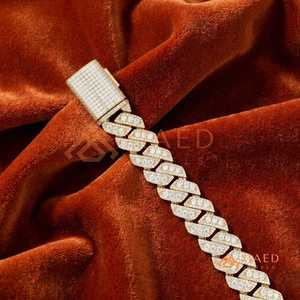 กำไลข้อมือโมอิสซาไนต์แบบ Cuban Link กำไลข้อมือหรูหรา แฟชั่นเครื่องประดับ กำไลทองคำ สไตล์ไมอามี ชิคาโก - Product Image 4