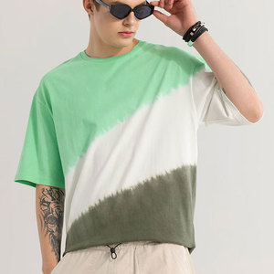 เสื้อยืดคอกลมแขนสั้นทรงโอเวอร์ไซส์ผ้าคอตตอนเจอร์ซีย์สำหรับผู้ชาย สไตล์ลำลอง พิมพ์ลายพร้อมโลโก้ด้านหลัง - Product Image 4