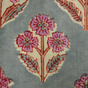 Tissu en coton gris à motifs floraux roses imprimés à la main – Tissu en coton imprimé par des artisans indiens - Product Image 2