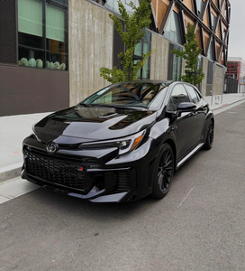 Nuevo Toyota GR Corolla 2025, Versión Elite de Doble Motor, Multicolor, Precio Económico, Auto Híbrido Gasolina-Eléctrico - Product Image 1