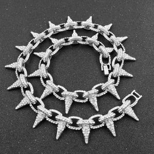 Collar de eslabones con púas llamativas en tono plateado, con colgante de moissanita de corte brillante, de lujo, estilo urbano, cadena de moda, regalo, estilo para el día a día - Product Image 3