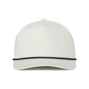 Casquette de baseball structurée classique de haute qualité à 5 panneaux, avec patch brodé et fermeture snapback en maille - Product Image 1