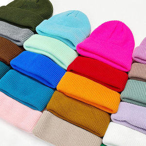 Nouveau bonnet en jacquard uni tendance pour l'hiver, matière de qualité supérieure, bonnet décontracté à vendre - Product Image 4