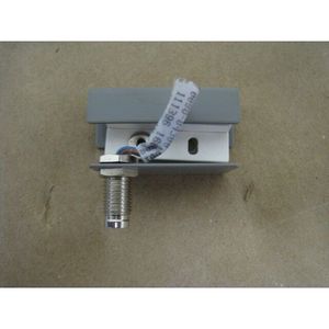 สวิตช์ AMAT Endura Lid in place รุ่น 0020-60733 - อุปกรณ์และอะไหล่เซมิคอนดักเตอร์ระดับโลกที่เชื่อถือได้ - Product Image 1