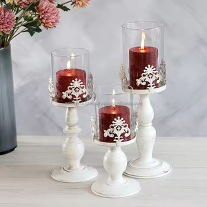 Soporte de vela de metal para decoración del hogar Candelabro hecho a mano Acabado antiguo Cepillo blanco - Product Image 2