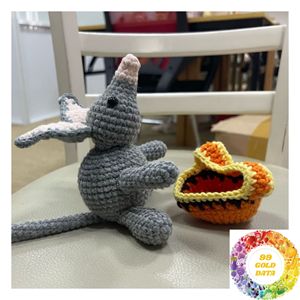 Poupées animales en fil faites à la main, figurines au crochet mignonnes, modèles lapin, ours, chat, chien pour la vente en gros et les marchés de cadeaux - Product Image 1