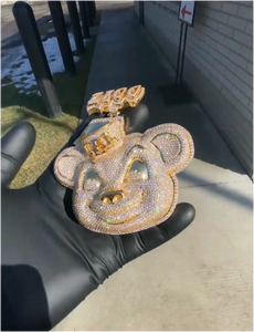 จี้การ์ตูนโมอิสซาไนต์ทรงเหลี่ยมเจียระไนแบบบริลเลียนท์ ชุบทอง 14K เงินแท้ 925  ความใส VVS  เครื่องประดับฮิปฮอป ของขวัญสำหรับเขา 'Iced Out' - Product Image 5