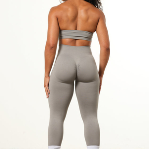 Ensemble de leggings de yoga gris sans couture taille haute pour femme avec soutien-gorge de sport et pantalon côtelé pleine longueur – Tenue de sport - Product Image 3