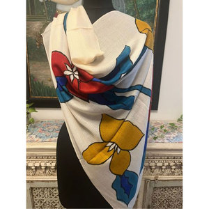 Elegante Chal de Lana Fina Pintado a Mano de Lujo, 70x200 cm, Suave, Cálido y Elegante, Disponible en Todos los Colores para Mujer - Product Image 5
