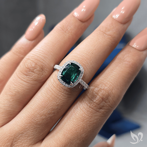 Imperial Green Cushion Emerald Ring 2.50 Ct Halo Engagement Ring Lab Grown Emerald Diamond Halo 10k White Gold Ring - Product Image 4