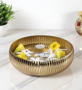 Luxury Gift Metal Urli Bowl Vintage Style Floating Diya Flower Decorative Bowl for <b>Home</b> <b>Temple</b> Decor - Product Image 1