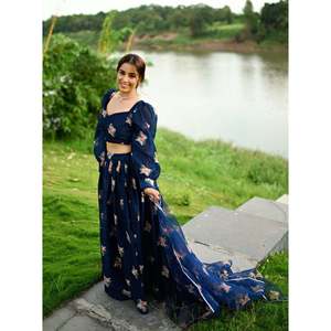 Conjunto de Lehenga Choli de Organza Azul Brillante Ecológico para Mujer, Manga Larga, Estampado Digital, para Todas las Temporadas, Boda, Corte Regular, Talla XS - Product Image 1