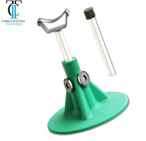 Soporte Ajustable para Pezuñas de Caballo, Herramienta de Recorte de Pezuñas, TARIQ CRAFTED INDUSTRIES - Product Image 3