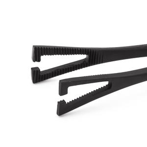 คีมหนีบเจาะร่างกายสีดำ ยี่ห้อ Pennington Forceps แบบมีร่อง ผลิตจากเหล็กเยอรมัน คุณภาพระดับมืออาชีพ สำหรับผู้เชี่ยวชาญ - Product Image 3