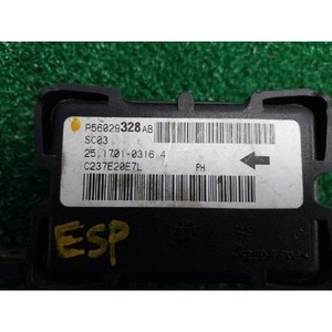 300 ECU y Módulos de Computación Usados P56029328AB - Product Image 4