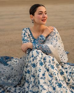 Ensemble de robe en coton imprimé, vêtements indiens et pakistanais, collection d'été, doux et respirant, tenue pour femmes en 3 pièces, à porter au quotidien - Product Image 2