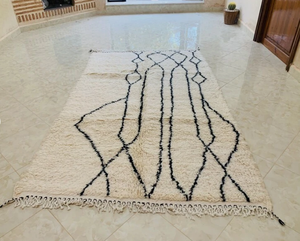 Alfombra Persa Marroquí Hecha a Mano, de Lana Multicolor Blanca y Negra, Ecológica, Antideslizante, con Patrón de Pelo Medio para Sala de Estar - Product Image 2