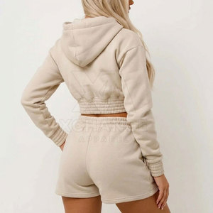 Conjunto de Sudadera con Capucha y Pantalones Cortos para Mujer, Mezcla de Algodón Premium, Diseño Holgado para Viajes, Compras y Uso Diario - Product Image 6