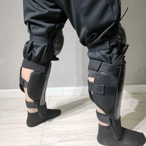 Protectores de piernas de PU negros con cierre de gancho y bucle, protección ligera para adultos, uso en todas las estaciones - Product Image 4