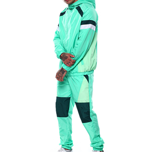Chándal Deportivo para Hombre, Color Verde Menta, con Bloques de Color, Capucha, Manga Larga, Cortavientos, Ligero, de Poliéster, para Primavera, Estilo Casual - Product Image 3