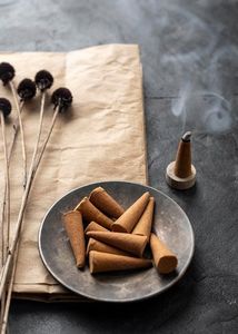 ORGANIC ALOESWOOD BACKFLOW <b>INCENSE</b> <b>CONES</b> FOR HOME DECOR - Product Image 1