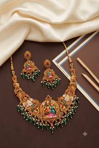 Conjunto nupcial chapado en oro: Collar choker, pendientes colgantes y tikka étnico de circonita. Última tendencia para bodas, compromisos y aniversarios. - Product Image 3