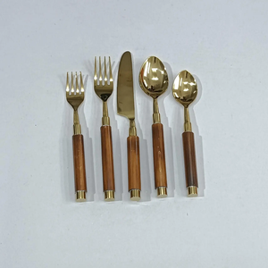 Ensemble de couverts rétro en acier inoxydable avec manche en bois, finition miroir, compatible lave-vaisselle, pour le camping - Product Image 5