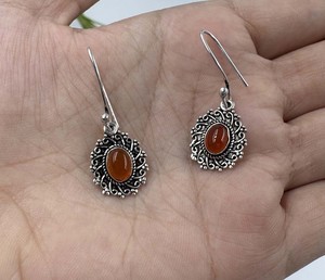 Boucles d'oreilles pendantes en cornaline style vintage, plaquées argent, en laiton, pour femme, tendance, vente chaude - Product Image 1