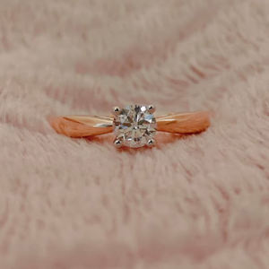 Anillo de diamante cultivado en laboratorio personalizado, oro de 14k, corte esmeralda natural, diamante redondo de lujo oscuro para hombre, joyería RIZTA JEWELS, color D,E - Product Image 1